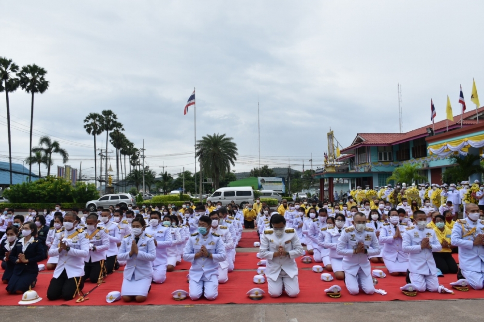 พิธีบำเพ็ญกุศลและพิธีน้อมรำลึกเนื่องในวันคล้ายวันสวรรคตพระบาทสมเด็จพระบรม ชนกาธิเบศรมหาภูมิพลอดุลยเดชมหาราช​บรม​นาถ​บพิตร​ 