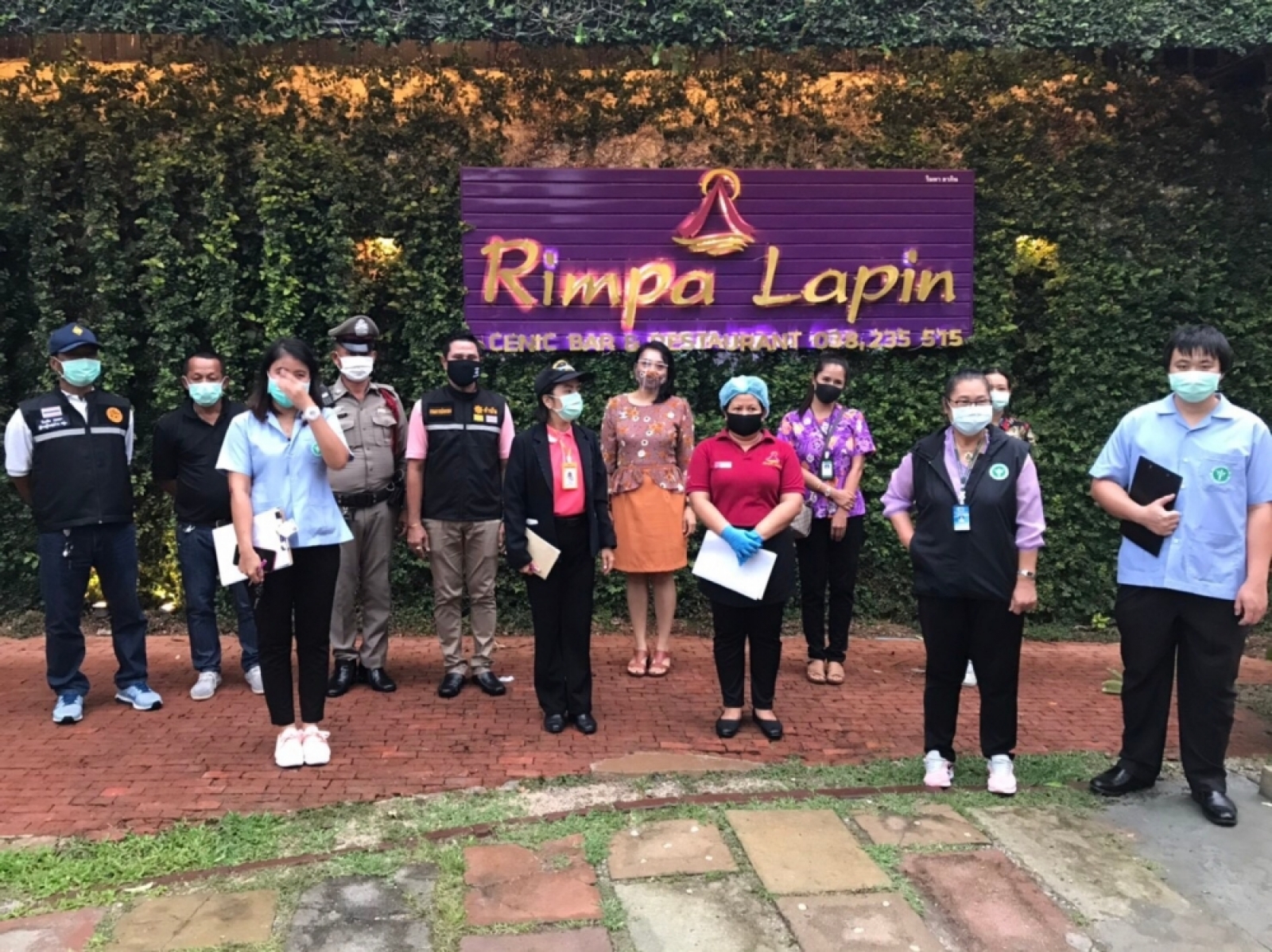 ออกตรวจร้านอาหาร สถานประกอบการ ให้มีความปลอดภัยจากโรคติดเชื้อไวรัสโคโรนา 2019