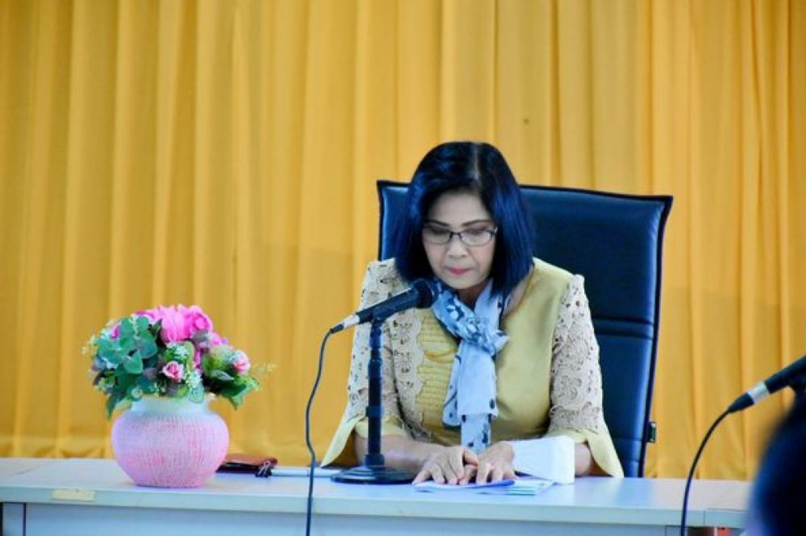 การประชุมคณะกรรมการจัดทำแผนพัฒนาเทศบาลตำบลนาจอมเทียน