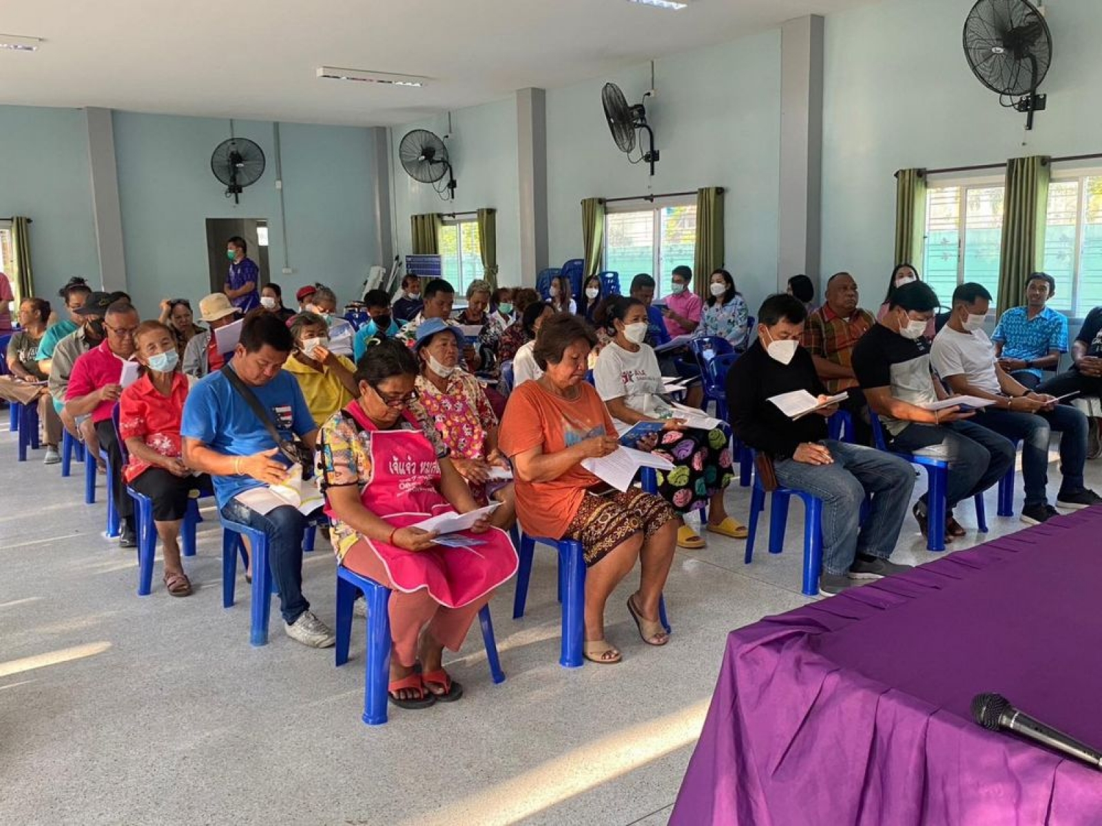 ประชุมประชาคมหมู่บ้านในเขตเทศบาลตำบลนาจอมเทียน ประจำปีงบประมาณ พ.ศ. 2566 ( หมู่ที่3 )