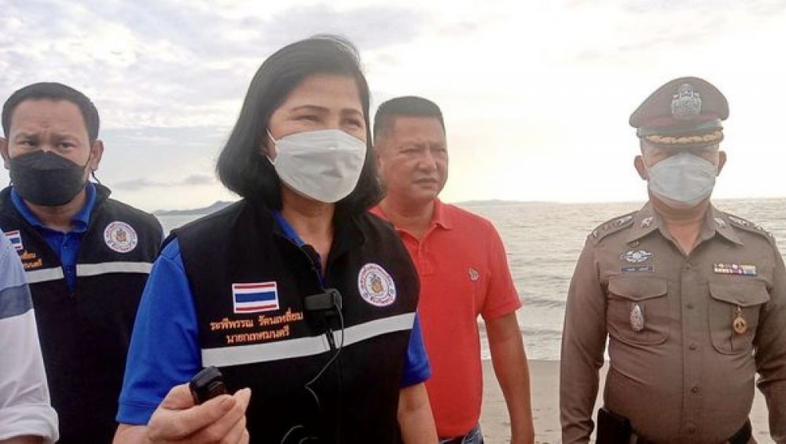   การลงพื้นที่ตรวจสอบเรื่องร้องเรียนชายหาดนาจอมเทียน